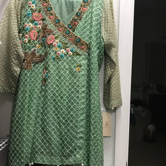 Adil Ali designer outfit - Picture 1 of 6